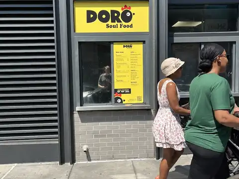 Doro Soul Food in Washington