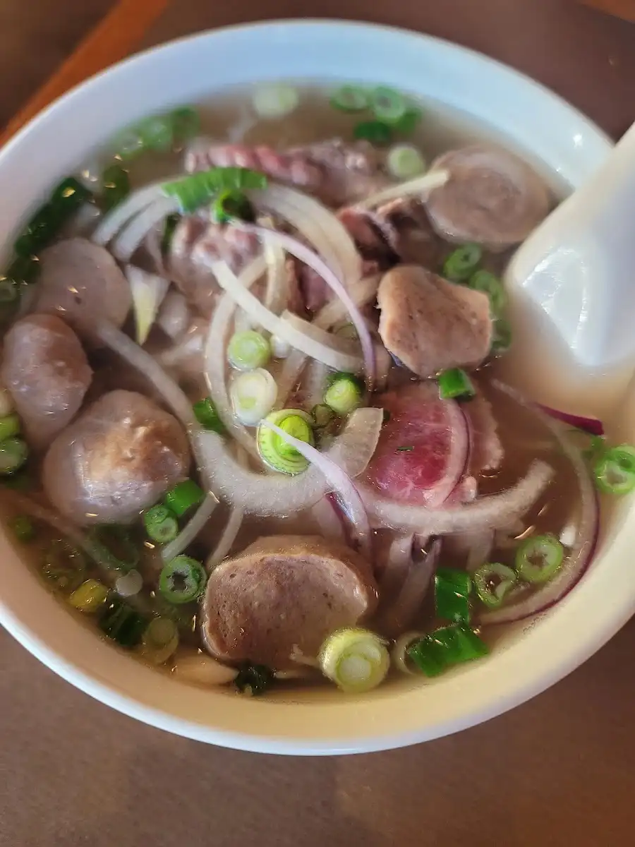 Duc's Restaurant – photo 3