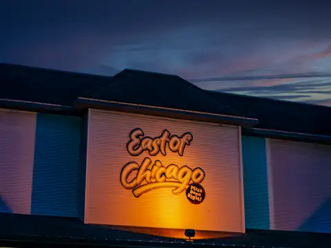 East Of Chicago Pizza in Shipshewana