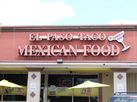 El Paso Taco Restaurant in West Palm Beach
