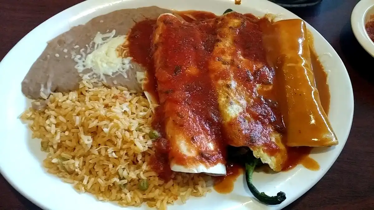El Viejos Méxican Grill – photo 2