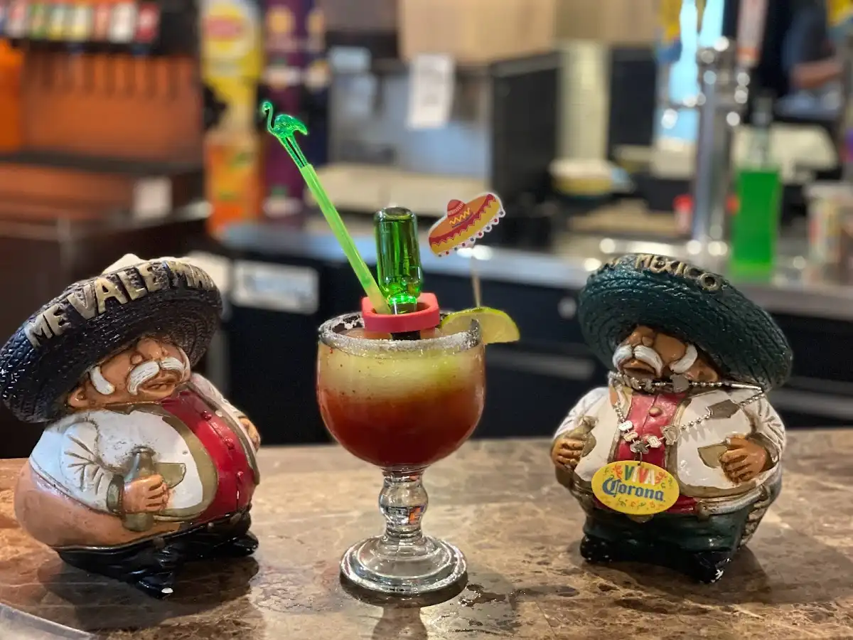 El Viejos Méxican Grill – photo 3