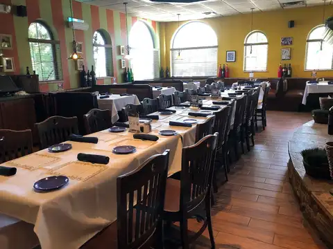 Elizabeth's Pizza Italian Restaurant in Greensboro