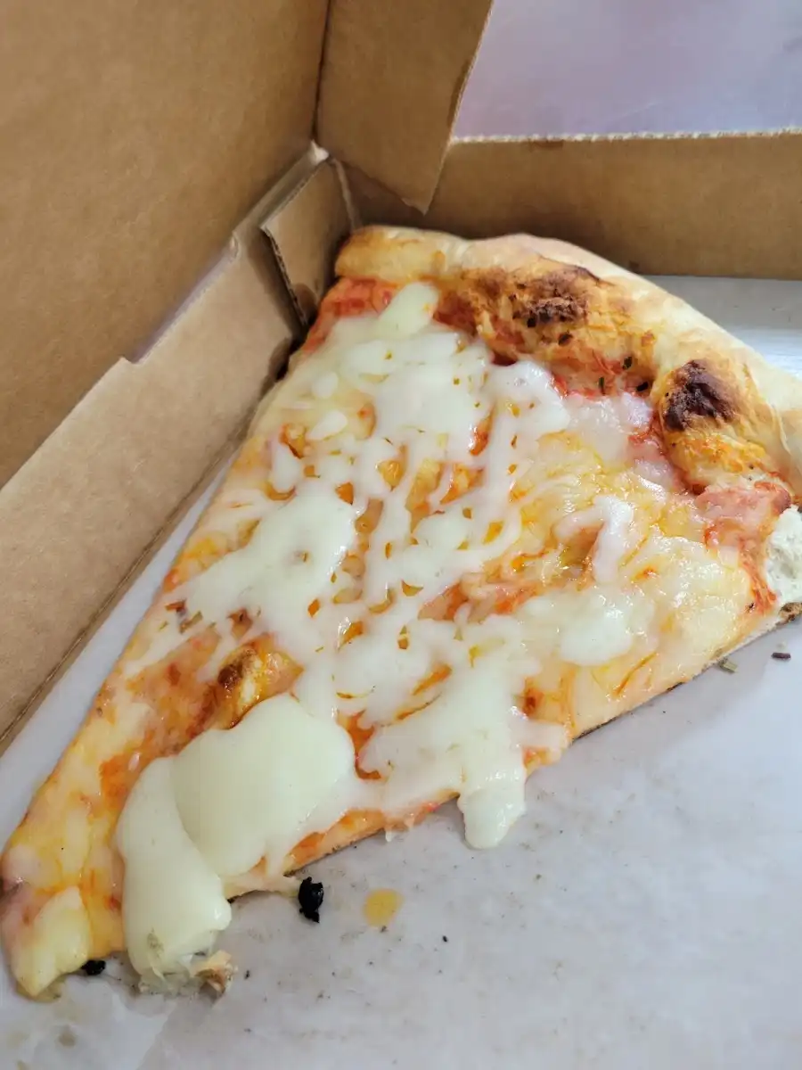 Elizabeth's Pizza – photo 5