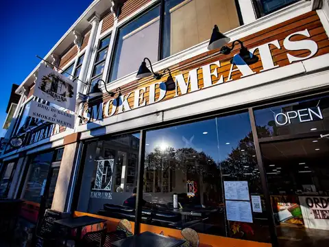 Embark Smoked Meats | Bbq Restaurant - Boonton Nj in Boonton