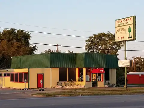 Enchiladas Y Mas in Austin