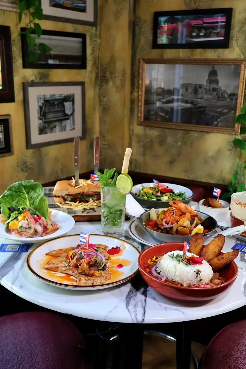 Esquina Cubana | Cuban Restaurant Miami Beach – photo 4