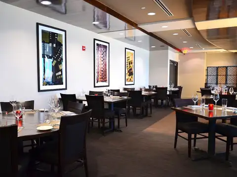 Fahrenheit Charlotte in Charlotte