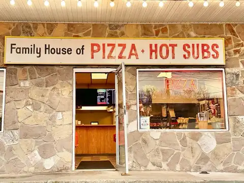 Family House Of Pizza in Marlborough