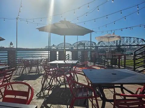 Game On The River in Jeffersonville