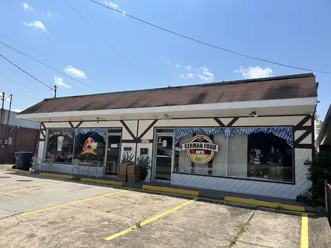German Food Gifts And More/ The Schnitzel Lot in Phenix City