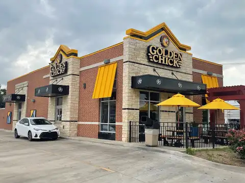Golden Chick Carrollton in Carrollton