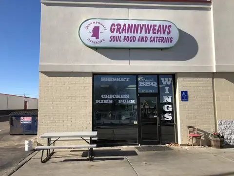Grannyweavs Soul Food & Catering in Lincoln