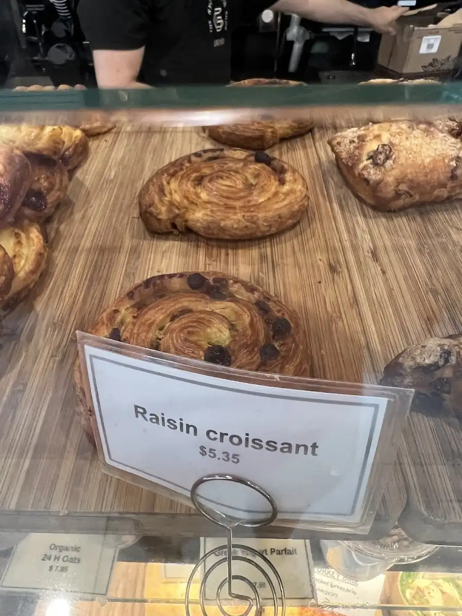 Grind The Nyc Coffee Shop & Bagel House – photo 5