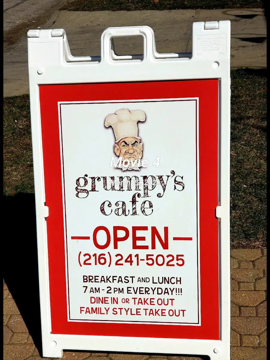 Grumpy's Cafe – photo 2