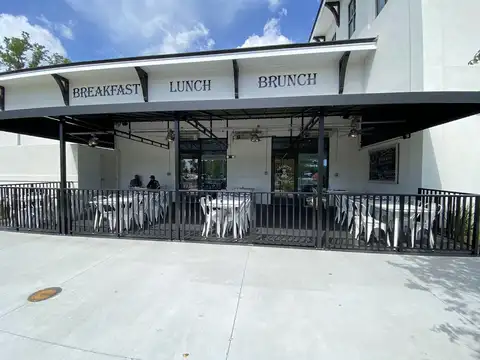 Grumpy's Restaurant in Saint Johns