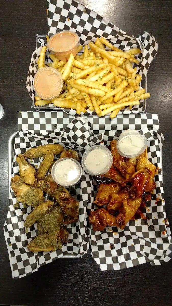 Halal Wings Plus – photo 5