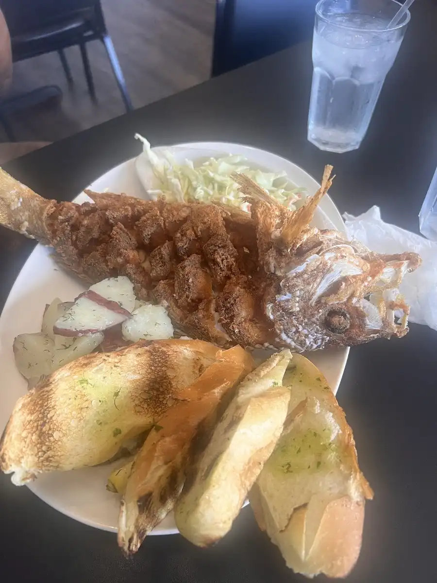 Happy Snapper Seafood Restaurant – photo 4