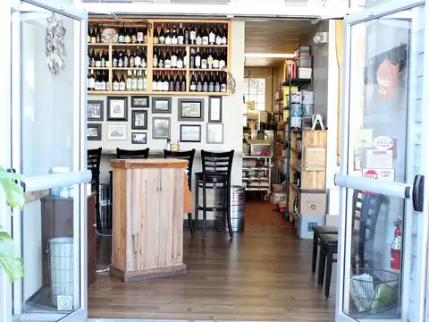 Henlopen City Oyster House in Rehoboth Beach