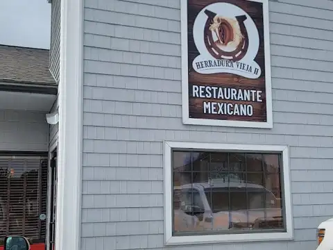 Herradura Vieja Ii Restaurante Mexicano in Dracut