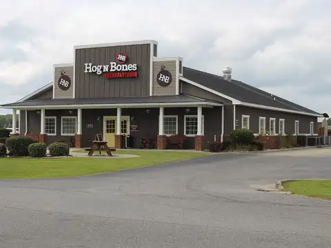 Hog N Bones -Douglas in Douglas