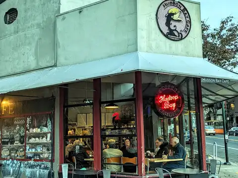 Hudson Bay Cafe in Oakland