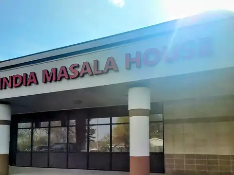 India Masala House in Kenosha
