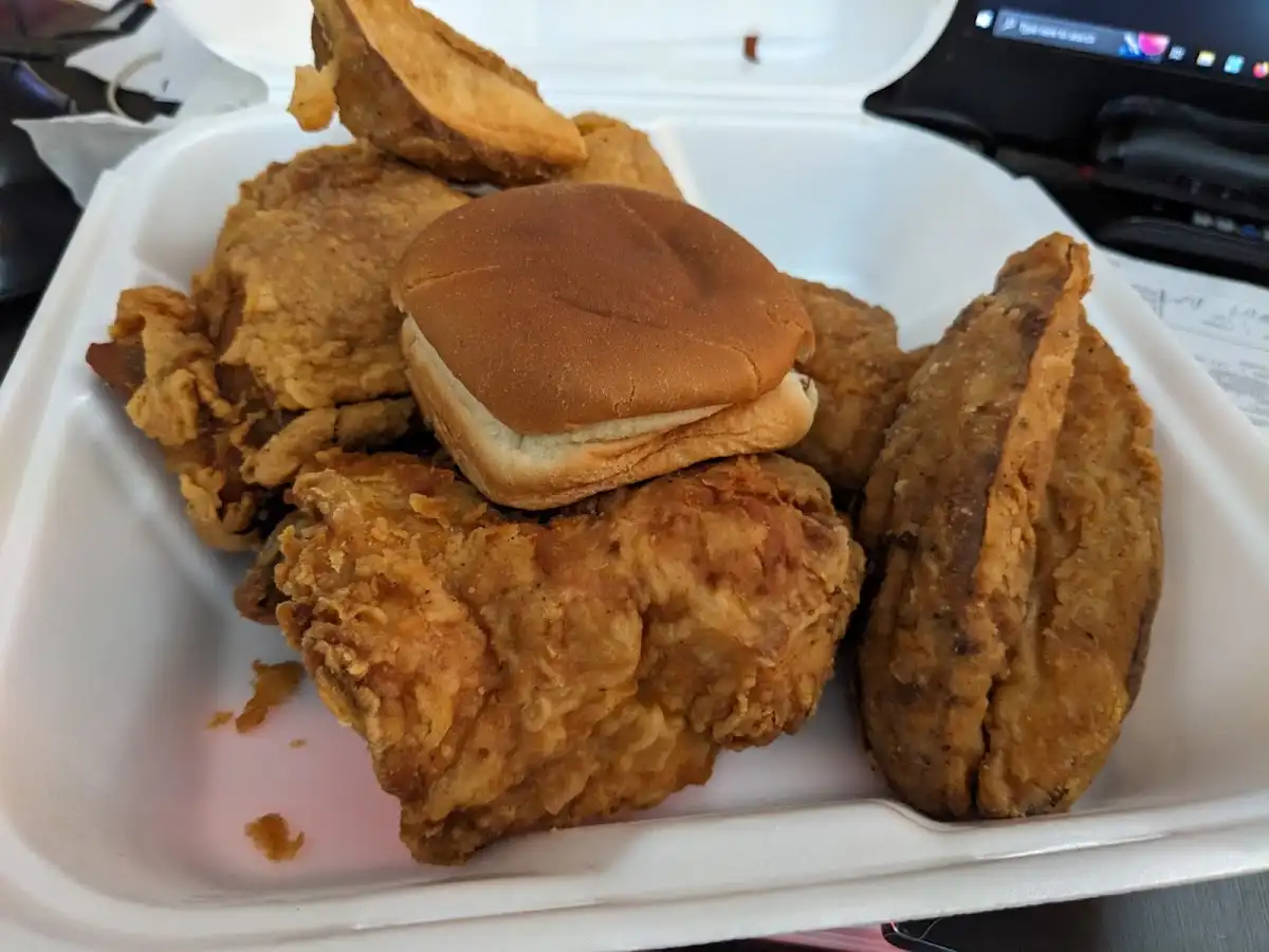 Indi's Fast Food Restaurant – photo 2
