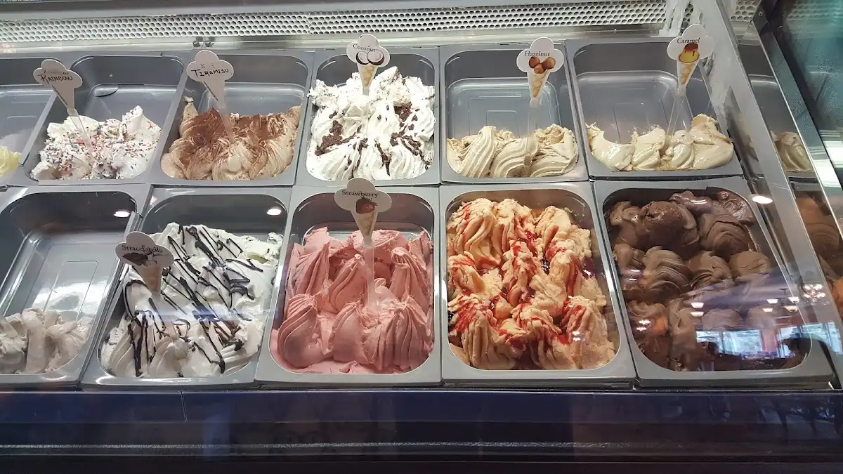 Italian Market & Restaurant – photo 5