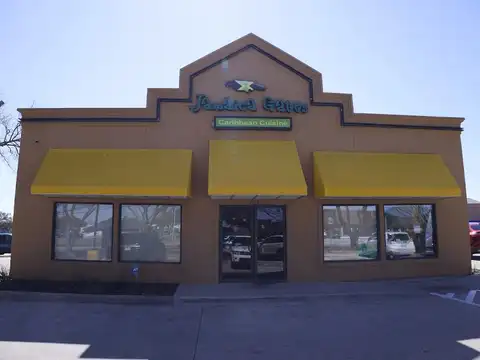 Jamaica Gates Caribbean Cuisine in Arlington