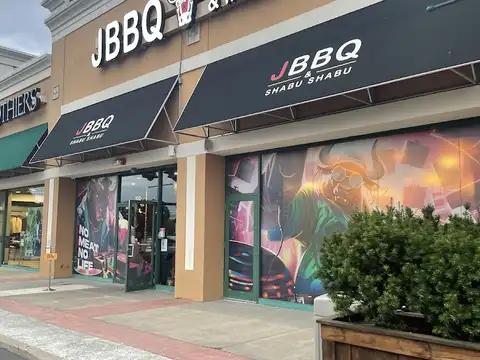 Jbbq Wok & Dumpling in Commack