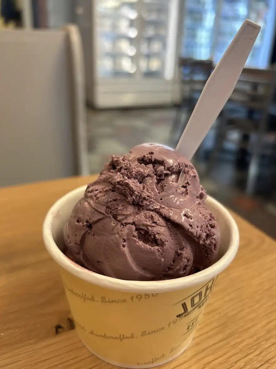 Johnson's Real Ice Cream – photo 4
