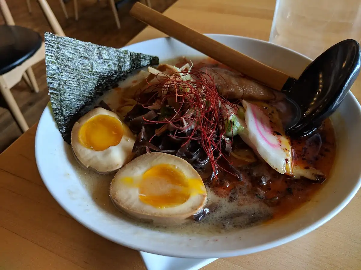 Kawa Ramen And Sushi 川ラーメンと寿司 | East Side – photo 5