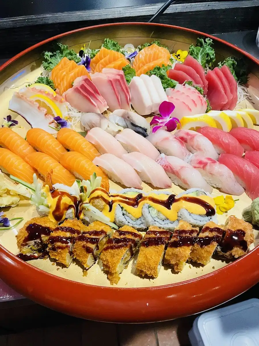 Kawaii Sushi Asian Fusion – photo 2