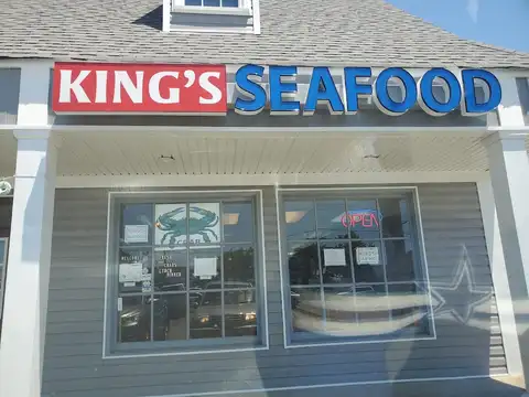 King's Seafood Market & Restaurant in Norfolk