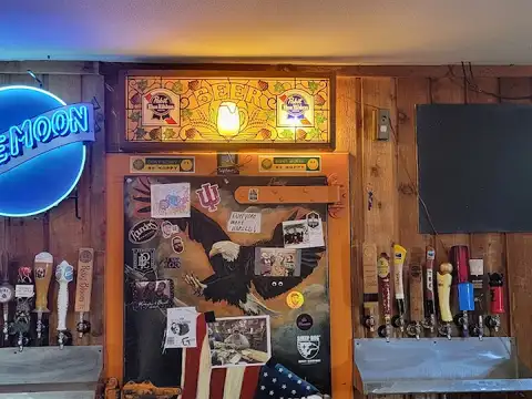 Klinker's Hometown Bar & Grill in Princeton