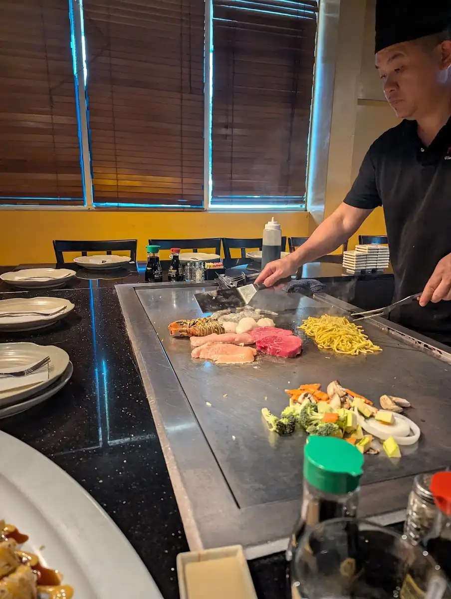 Kobe Sushi & Hibachi Steakhouse – photo 3