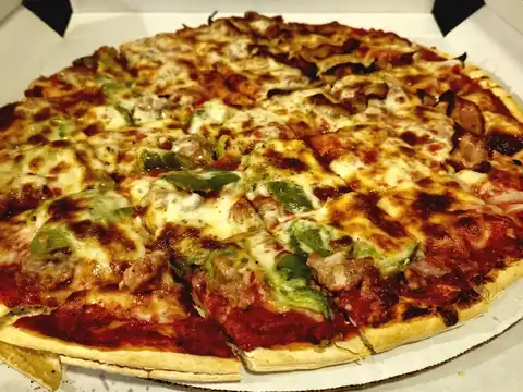 L & F Pizza in Westmont