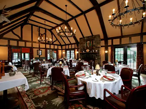 La Bella Vita - The Sagamore Resort in Bolton Landing