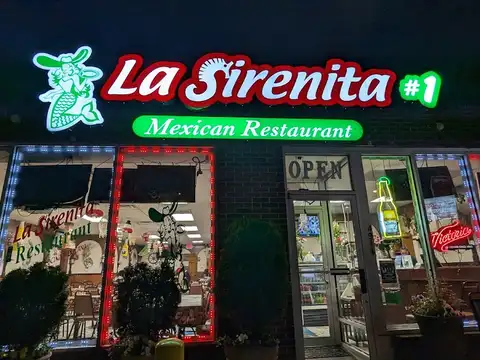 La Sirenita Restaurant in Hyattsville