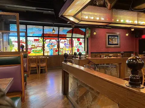 Lalo's Restaurant in Berwyn