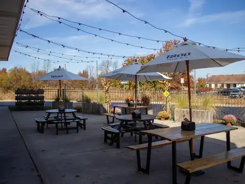 Las Aves Taqueria & Restaurant in Swedesboro