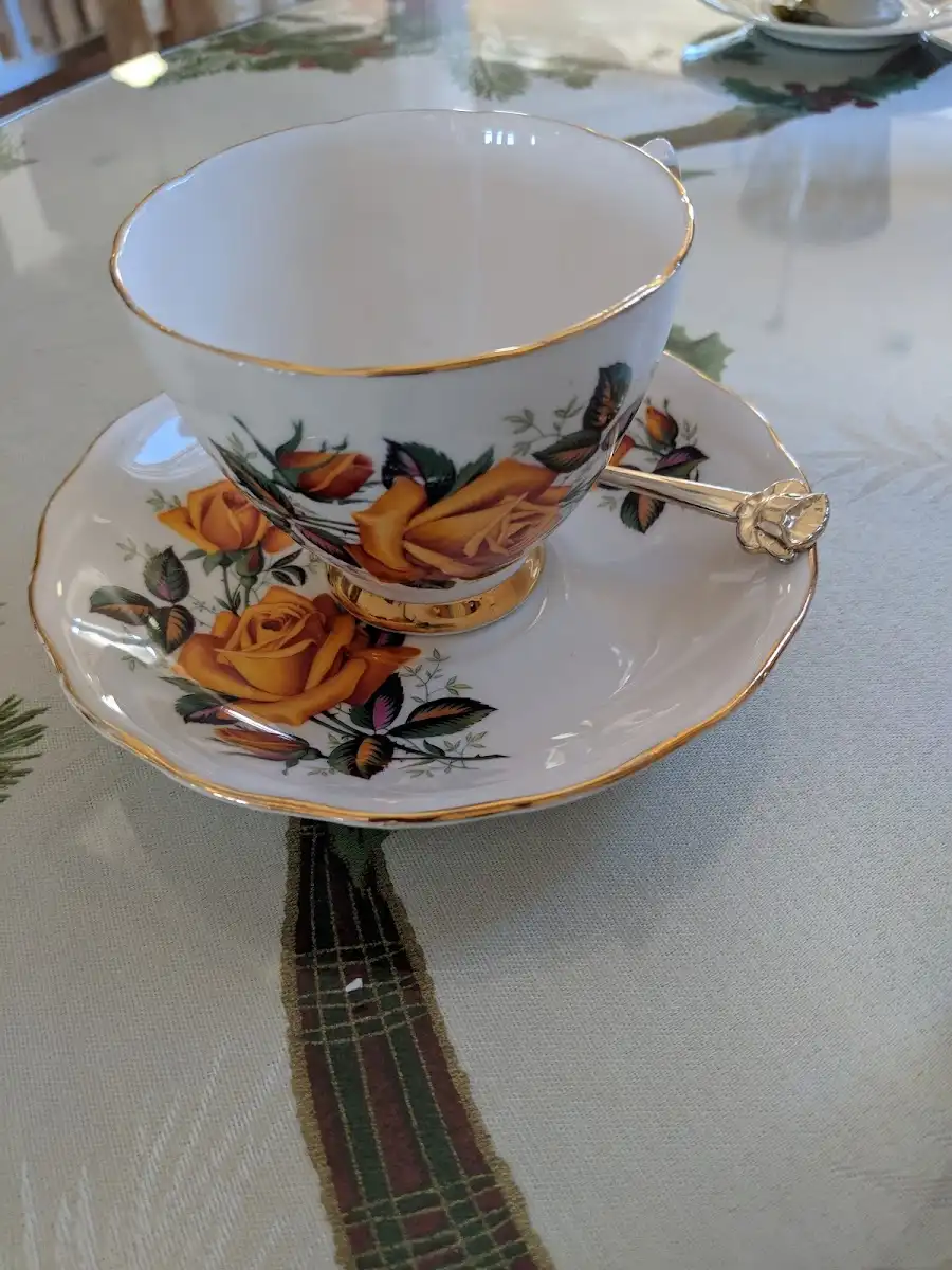 Laura's Tea Room – photo 5
