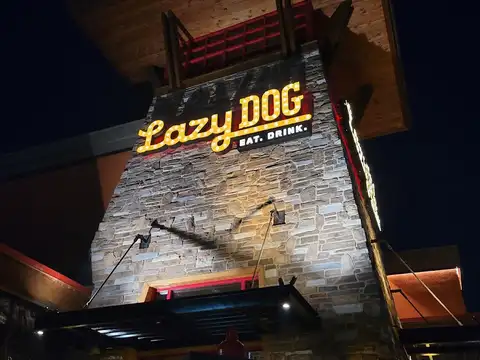 Lazy Dog Restaurant & Bar in Roseville