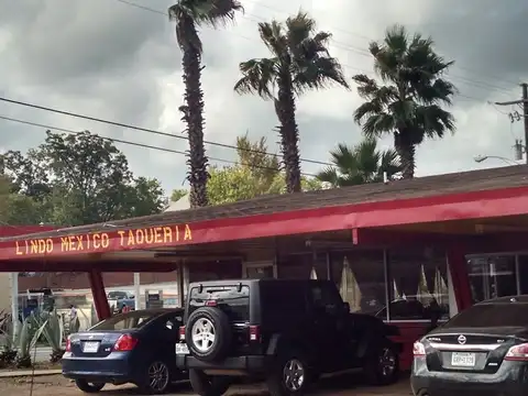 Lindo Mexico Taqueria in Huntsville