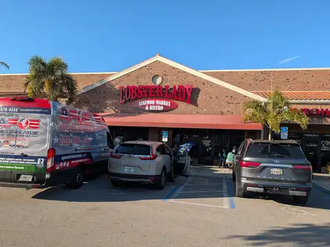 Lobster Lady Seafood Market in Cape Coral