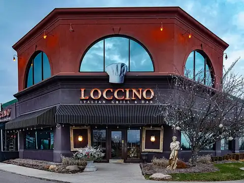 Loccino Italian Grill & Bar in Troy
