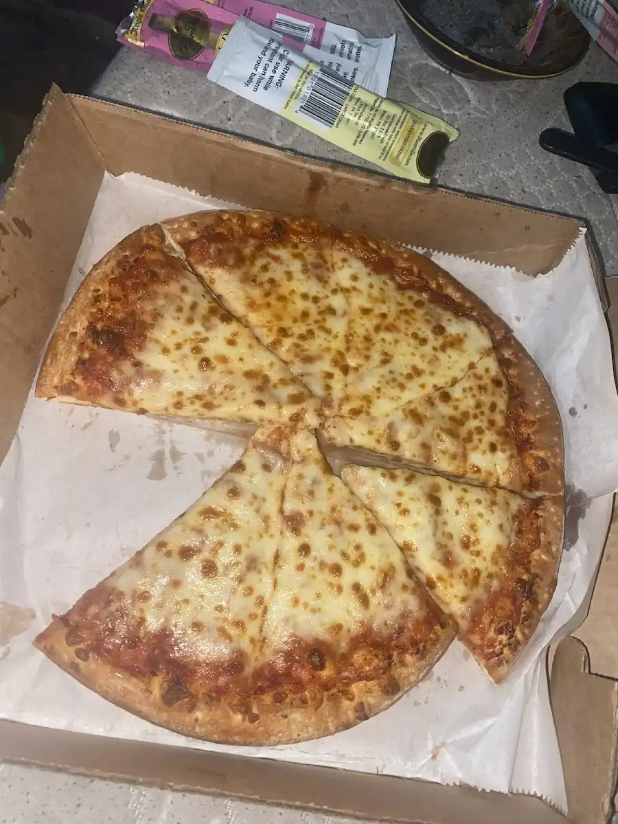 Lombardis Pizza & Halal Indian Food – photo 5
