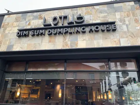 Lotus Asian Cuisine And Bar in Santa Monica
