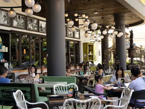 Louie Bossi's Ristorante Bar Pizzeria in Boca Raton